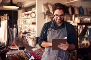 StrategyDriven Online Marketing and Website Development Article |Social Media Marketing|4 Ways Social Media Marketing Can Benefit Brick & Mortar Retail Stores